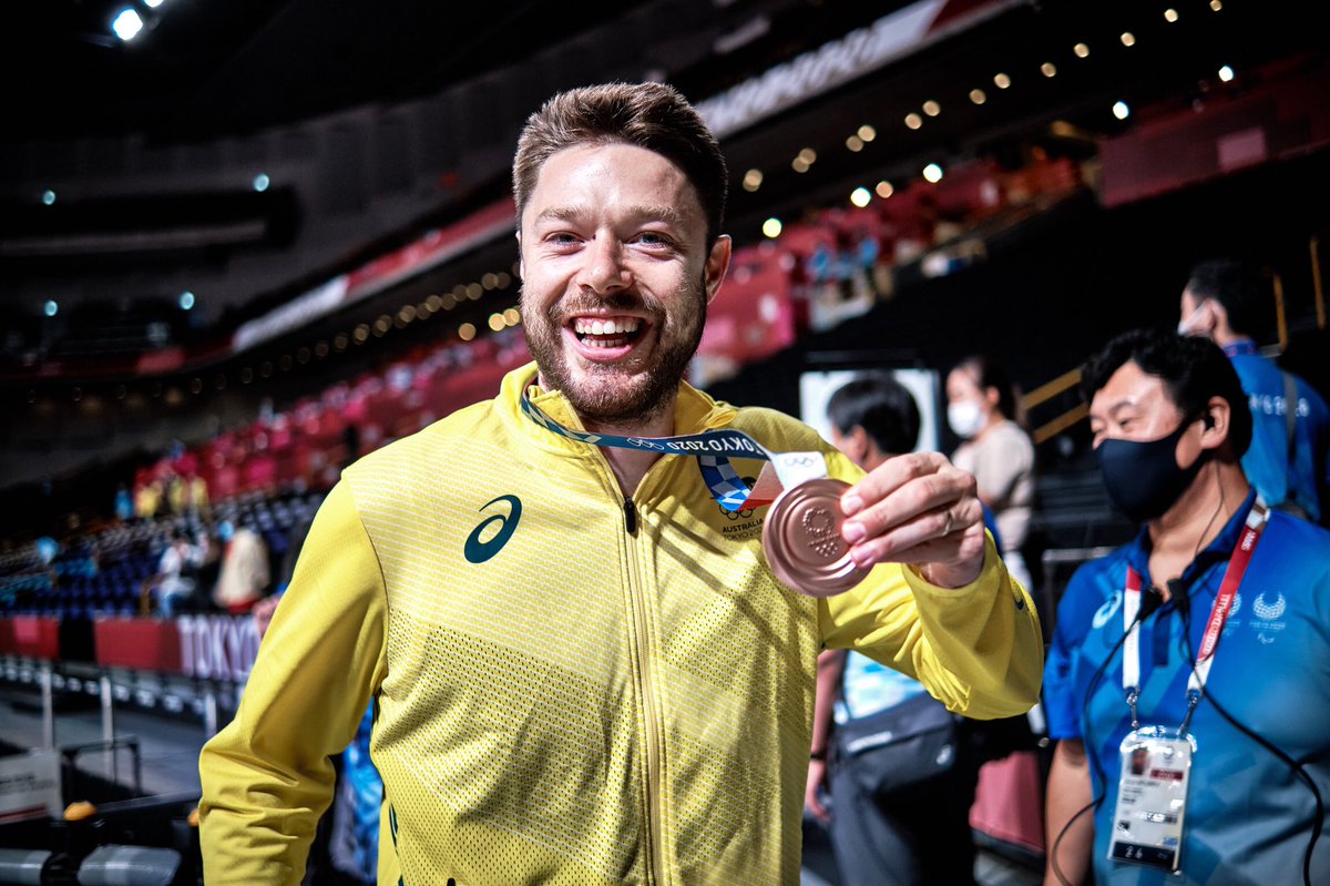 BasketballAus's tweet photo. Waking up as Olympic Bronze medallist’s!! Yeah we could get used to that 🥉🥉

#Tokyo2020 https://t.co/h58ga9JSTc