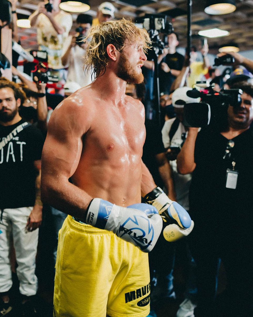 mavathltcs's tweet image. Logan is so hot 🤤🥵