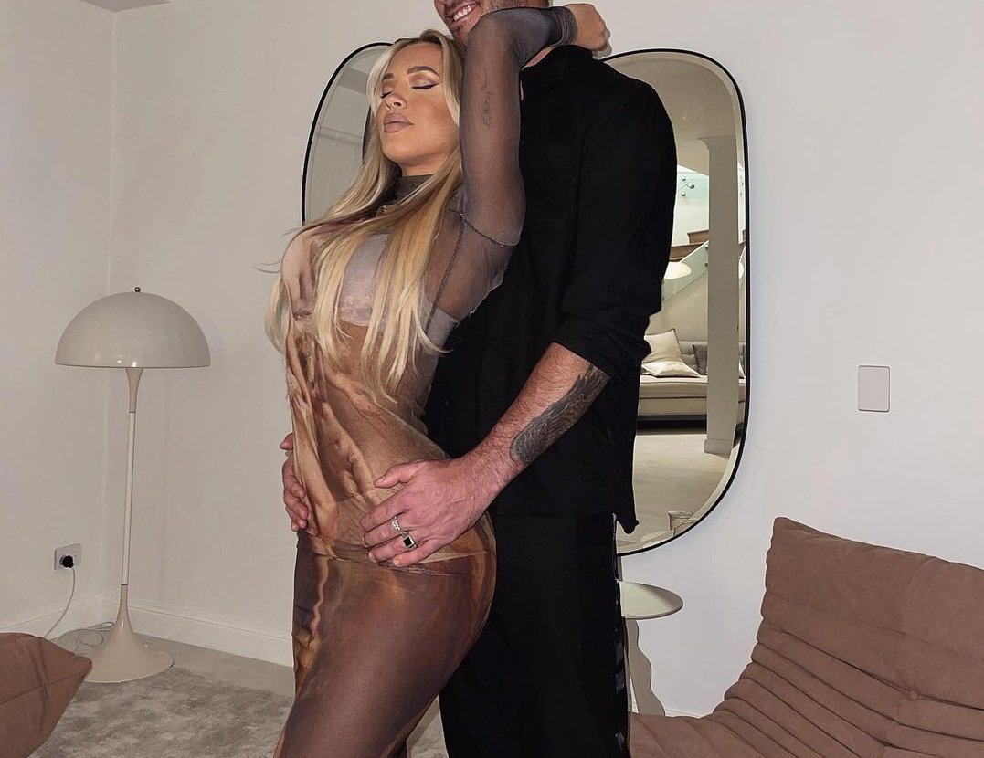 𝑪𝒐𝒎𝒑𝒍𝒆𝒕𝒂𝒎𝒆𝒏𝒕𝒆 𝒕𝒖𝒚𝒂 ♥︎