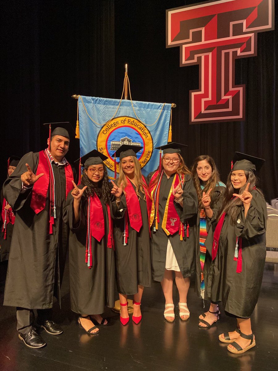 mfriesonTTU's tweet image. So proud of these educators and the rest of the cohort not pictured! This program is difficult on a regular year, add a pandemic on top of that and wowza - lots of blood, sweat and tears! It was ALL worth it! They will change the world! 🥳 #techteach