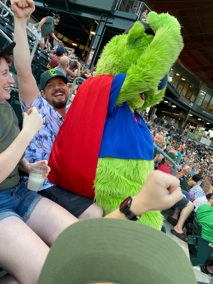 Me: a baseball fan in the stands

You: a green bear

Let me know if this moment meant as much to you as it did to me.

#missedconnections <a href="/SluggoEmeralds/">sluggo</a> <a href="/EugeneEmeralds/">Eugene Emeralds</a>