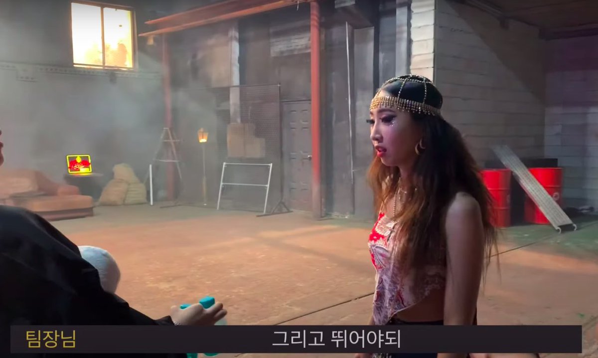 GlobalMinzy's tweet photo. 210808 TEAMO MV Making 

📽️ Watch here: https://t.co/uJBLbvdmS8

#TeAmoMINZY #MINZY #공민지 @mingkki21 https://t.co/Bgoeia4Pvw