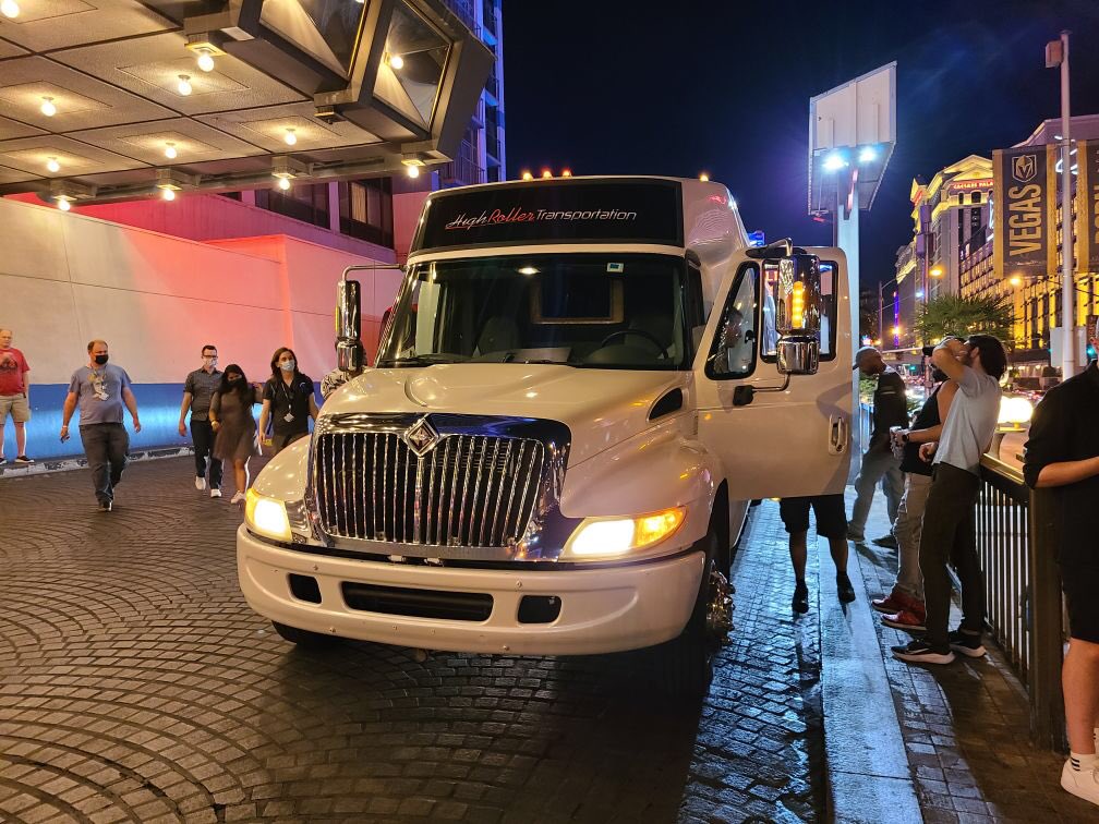 MoneroSound's tweet photo. Party bus?? Who dis? https://t.co/WpefoO3iGH