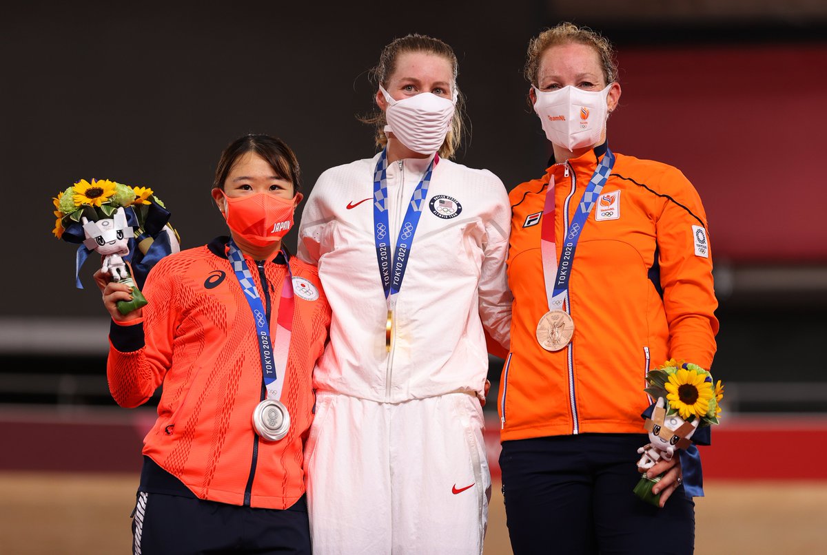 Your Women's Omnium @Toyko2020 Podium

🥇 @ValenteJennifer 🇺🇸
🥈 @Yumi_Kajihara 🇯🇵
🥉 @kirsten_wild 🇳🇱

#Tokyo2020 | #Olympics | #CyclingTrack