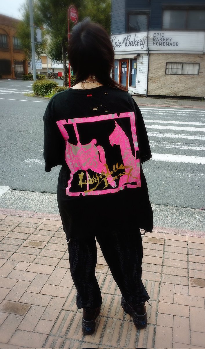 nao_DOLLSkubi's tweet photo. めっちゃ可愛い♡♡
#ドラマティカT
#HateT
#首振りDolls https://t.co/duuoHvitlD