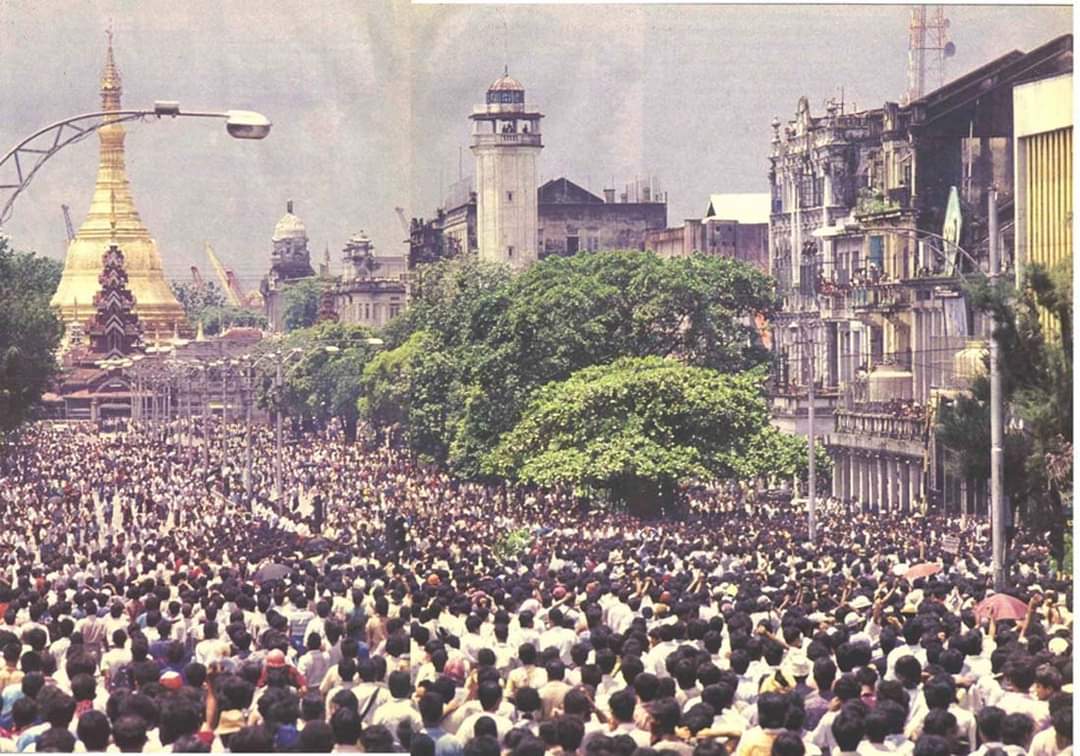 MikeAnthony22k's tweet photo. ၈၈ ကသွေးကြွေးဟောင်း
၂၁ မှာအပြီးတောင်း ✊🏻🔥

8888 UPRISING IN 2021

#8FingersStrike
#Aug8Coup 
#WhatsHappeningInMyanmar https://t.co/iSy1qDqboo