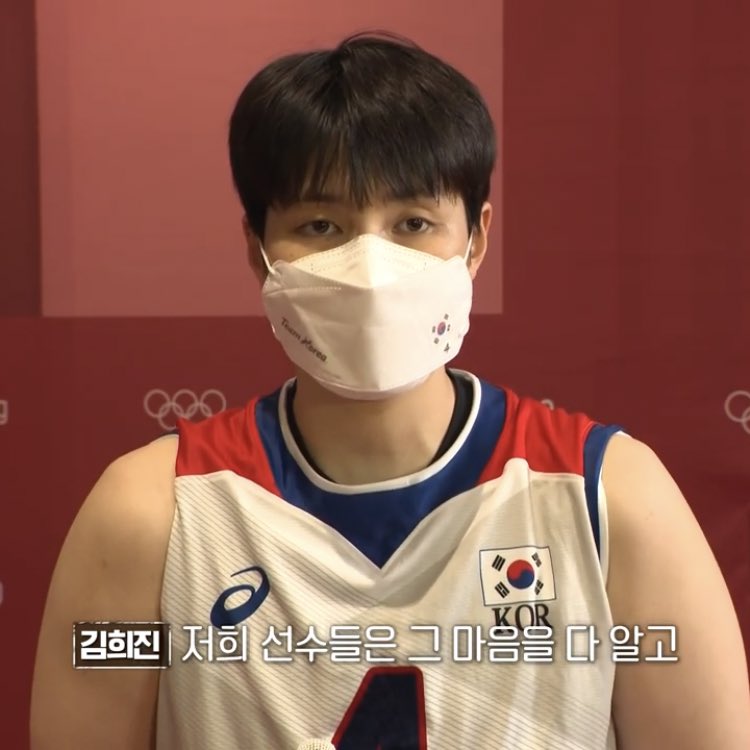 hiku4j's tweet photo. 팬들의 마음을 다 알고 빨리 경기장에서 보고 싶다는 희찐~ 코보컵… 대면… 안되겠지… 응응… 알겟어요… 무리겟지… 내 욕심이겟지… https://t.co/Jej9IpzziE