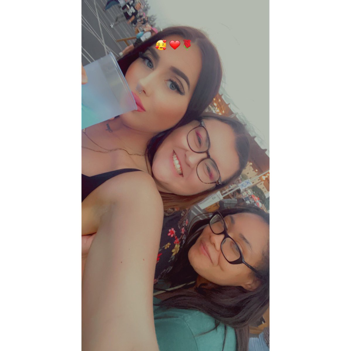 SamXReneee tweet picture