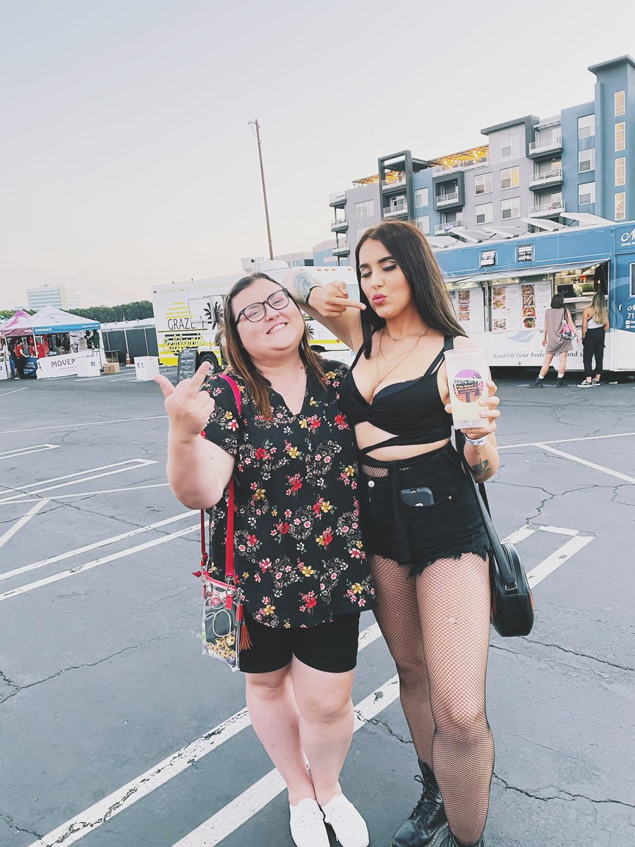 SamXReneee tweet picture