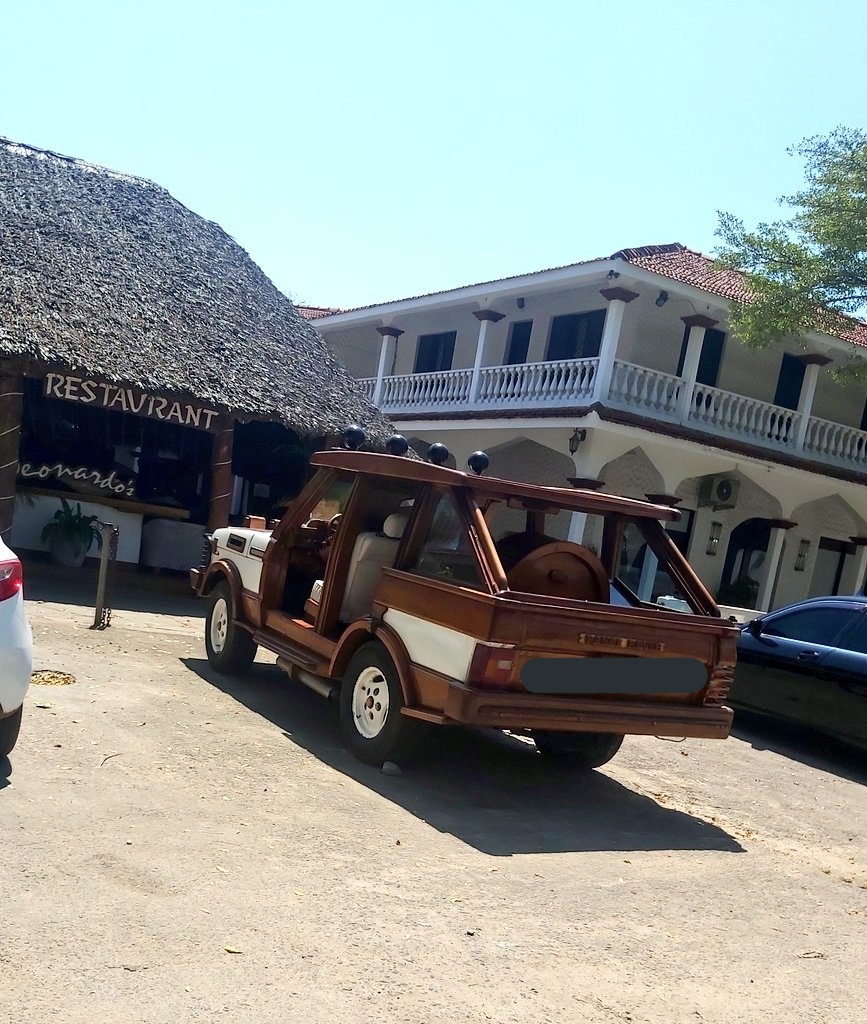 Nimekutana na ile Range ya mbao huku mombasa😍