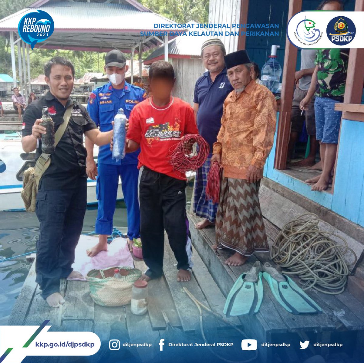 KKP Proses Hukum Pelaku Pengeboman Ikan di Tojo Una-Una

JAKARTA (8/8) - KKP memproses hukum tiga orang pelaku pengeboman ikan di Tojo Una-Una, Provinsi Sulawesi Tengah.