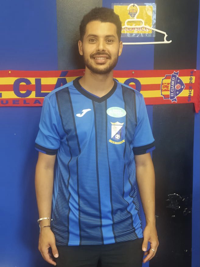 SEGURUE's tweet photo. Jalal continuará vistiendo la camiseta de la UESegur la próxima temporada. Gracias por confiar en nuestro nuevo proyecto https://t.co/jzVmIMFgHo
