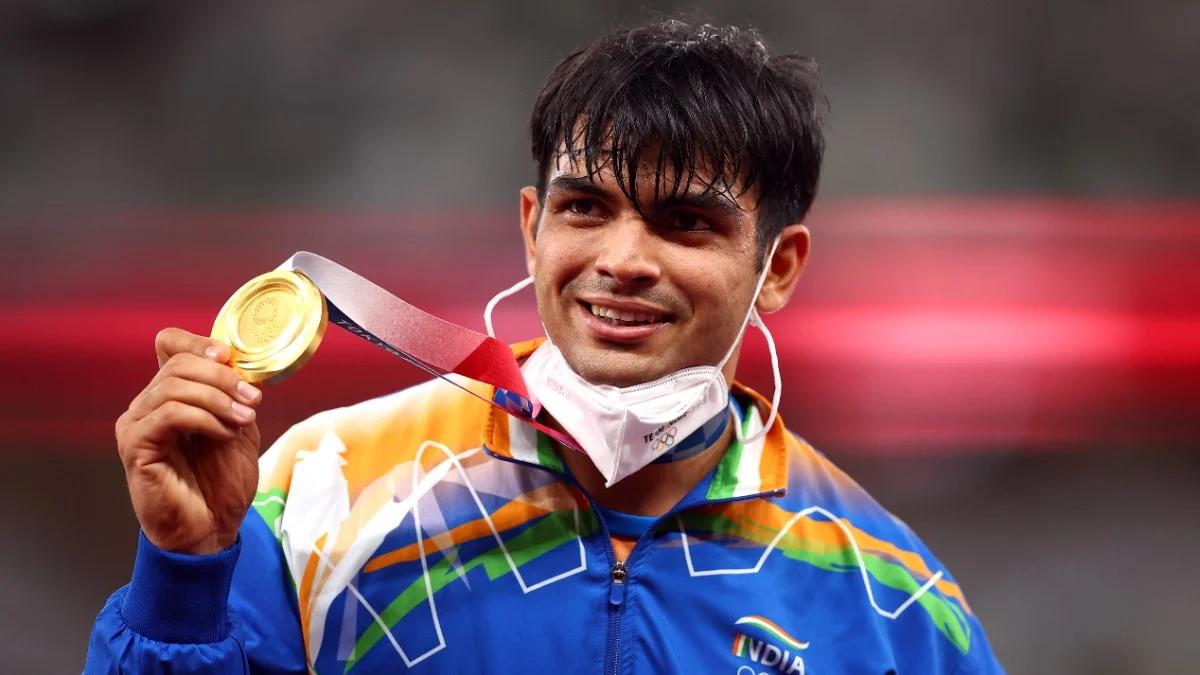 SmitaSabharwal's tweet photo. As in War and in Sport ,
"Winning isn't everything - it's the only thing"
 
Salute to a true sportsman @Neeraj_chopra1🥇 and #IndianArmy who train their men to bring home Glory. https://t.co/SFwJ7KYbnY