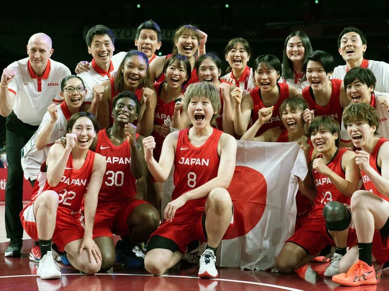 女子バスケ日本代表のシューズ バッシュ は何 オレンジのブランドや値段は 東藤 赤穂 林 トレンドpon