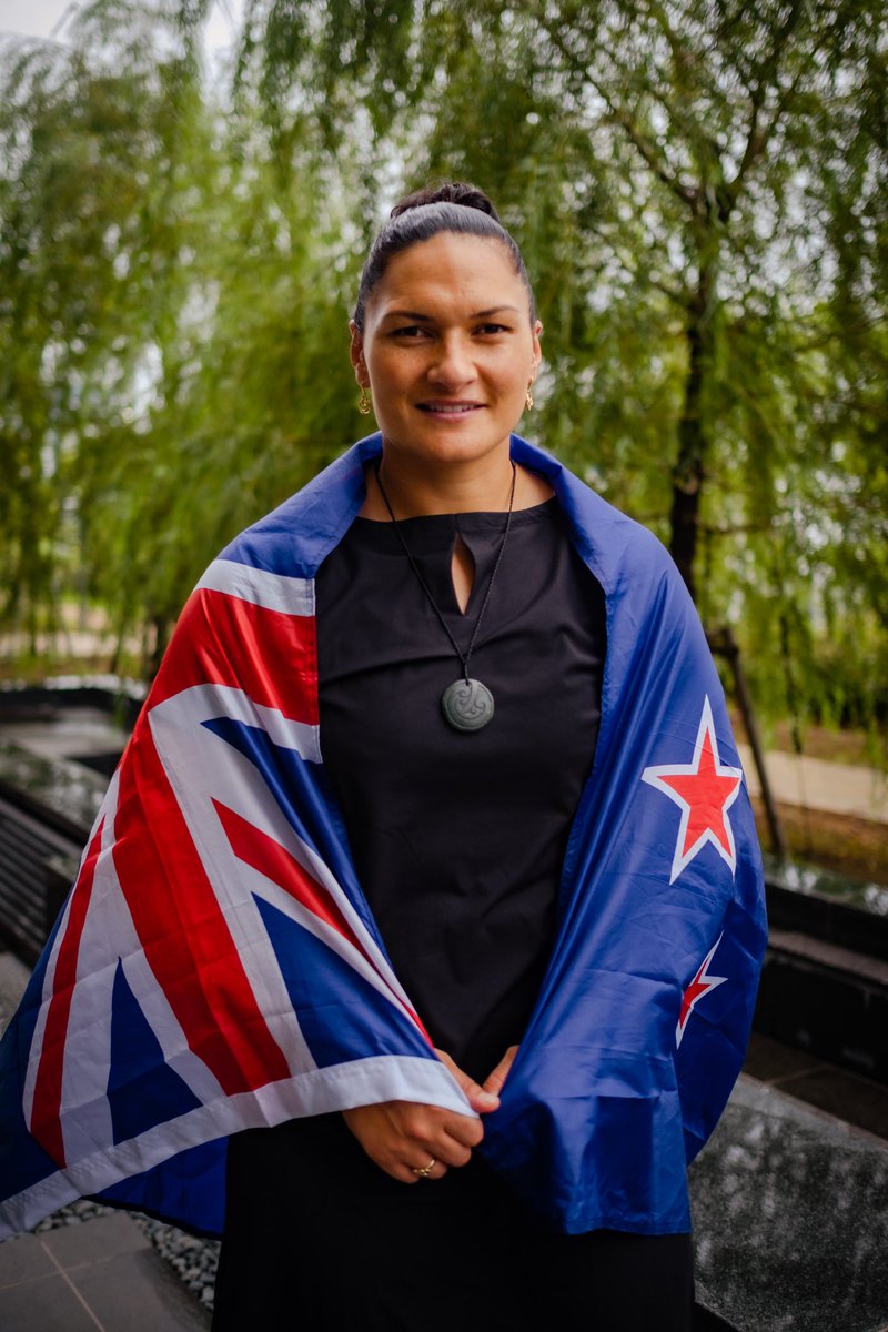 Very honoured to be the flag bearer for tonight’s closing ceremony. The Olympics Games are coming to an end 🌿🇳🇿🖤