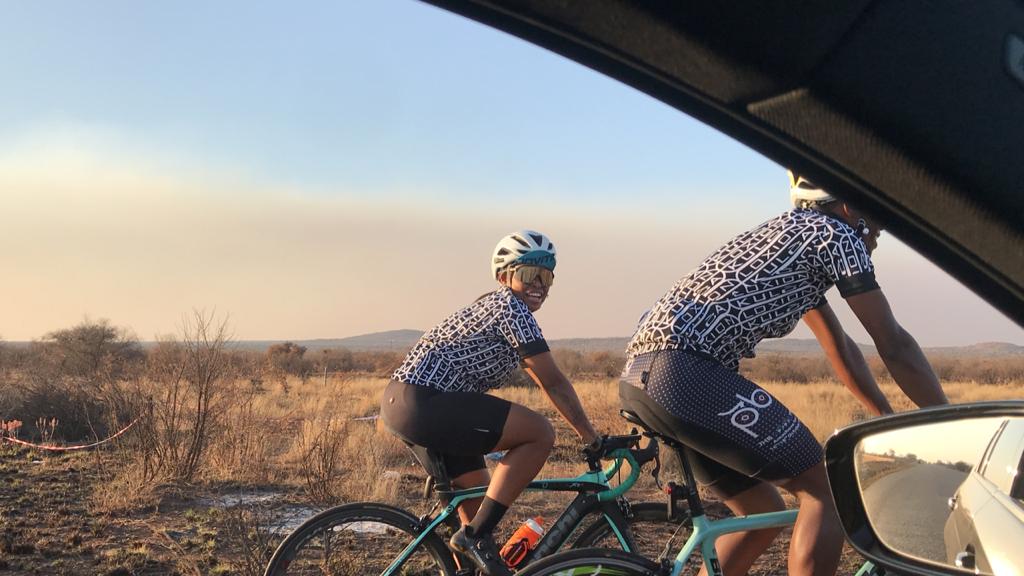 ProudBeginners's tweet photo. It's for the #Kulca ... #BekeLeBeke #IRideFar @loxionKULcA #LoxionCycling #StayTrained #ridebeyond @shotleft #HandleOurStories #Ahaa https://t.co/Xu9SLhpUGP