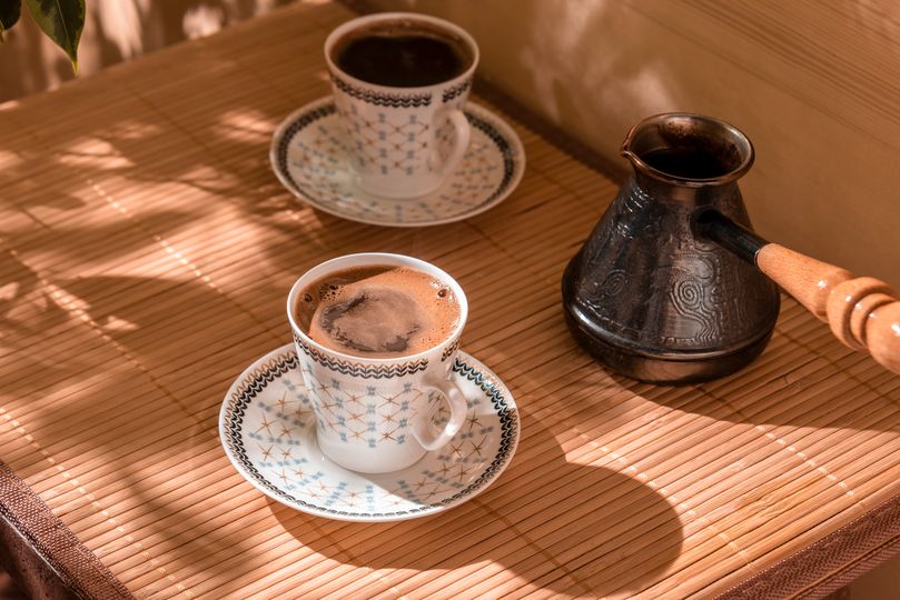 osrate_mena's tweet photo. أعظم النعم في الحياة راحة البال إن شعرت بها فأنت تملك كل شيء🤩
#صباح_الخير 
#أسرتي https://t.co/KxFkThMjvv