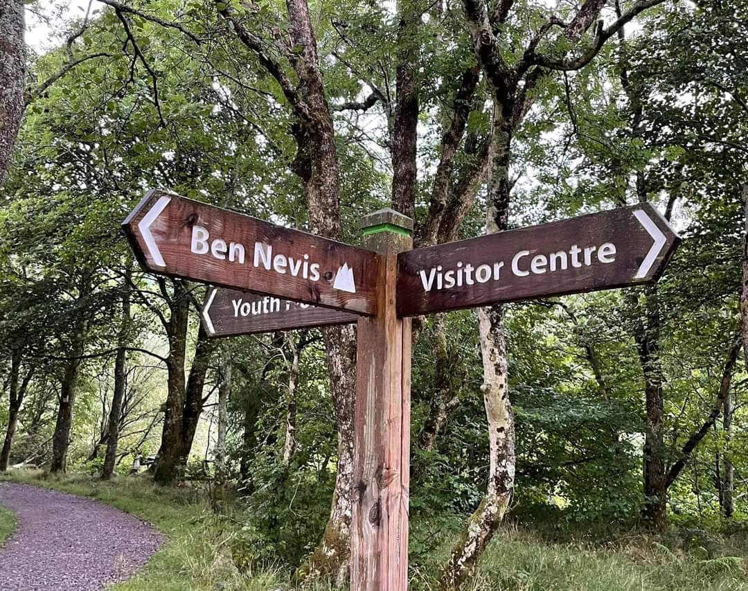 irene_opena's tweet photo. #TeamAkyat made it to the top of Ben Nevis! Challenging but we made it! @DerbyRenalTeam @PaulynPineda https://t.co/KjPnbtlH2a