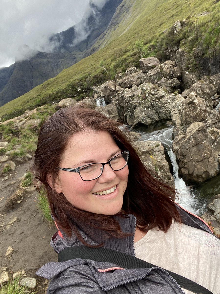 So I’ve spent the last 9 days haring around the highlands and having a general blast, but the last two have been spent somewhere especially incredible. I’ve ticked off another location from my <a href="/Runrig1973/">Runrig</a> location bucket list too! #skye #heaven #dontmakemeleave