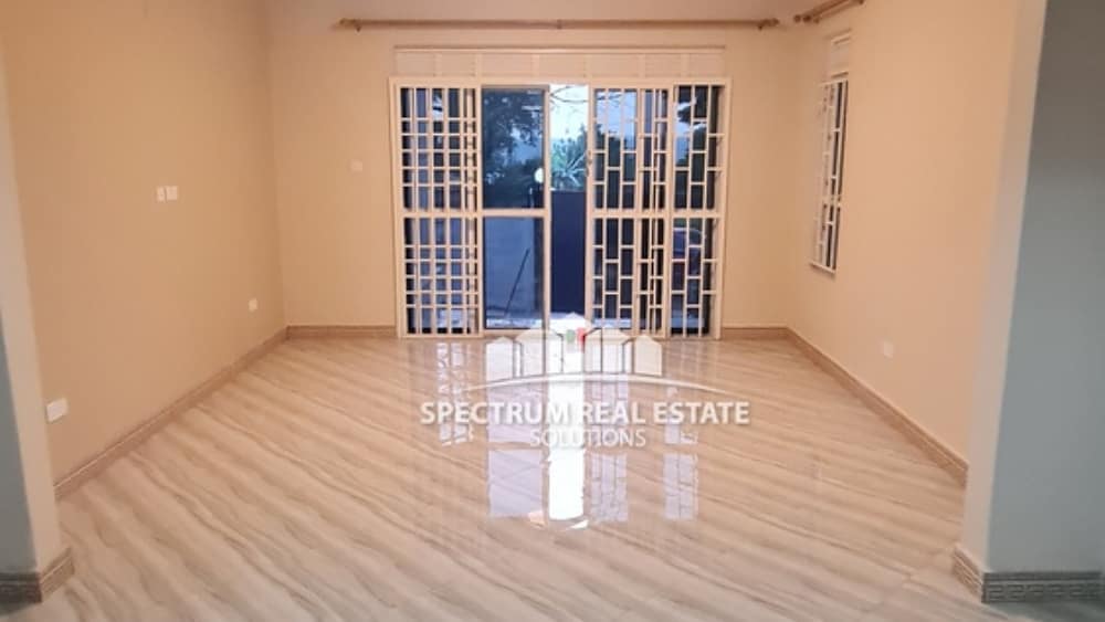 realestate_ug's tweet photo. New Listing...!!
Brand New 3bedrooms Stand Alone House For Rent
🏠📍Buwate
●2bathrooms
●Kitchen
●Spacious sitting room
1,400,000 ugx per month
Call/WhatsApp:0709220000 for Viewing
https://t.co/kZcW7Hqa2q
#uganda #realestateuganda #spectrumproperties #visituganda #realtor https://t.co/1fkoBRDW2w