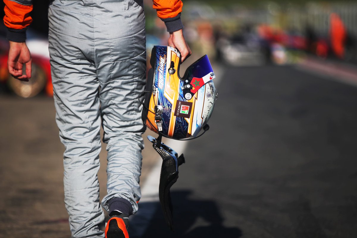 Counting down til lights' out 🚥 Race 1 begins at 10:10 BST!

Watch live: britishgt.com/watch-live

#ONMT #MDJS #MadeInMorocco #Visitmorocco #BritishGT #RocketMotorsport #GT #Snetterton #McLarenCustomerRacing #McLaren #DDP21 #TeamRocketRJN