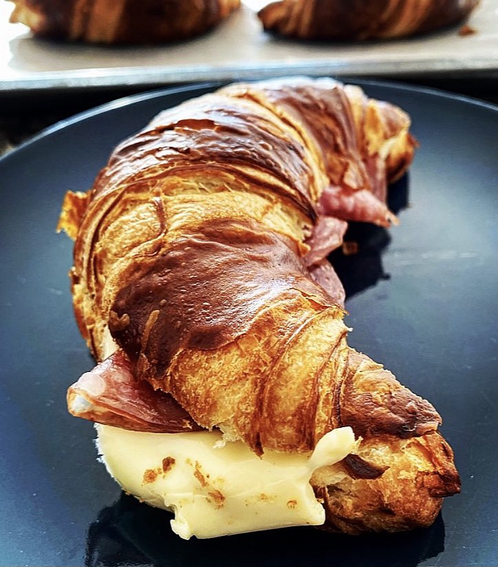 sguetg's tweet image. Croissant Breakfast Sandwich📍🧑‍🍳🙏🏻🤙🏻 #Food #SundayMorning Happy Sunday x