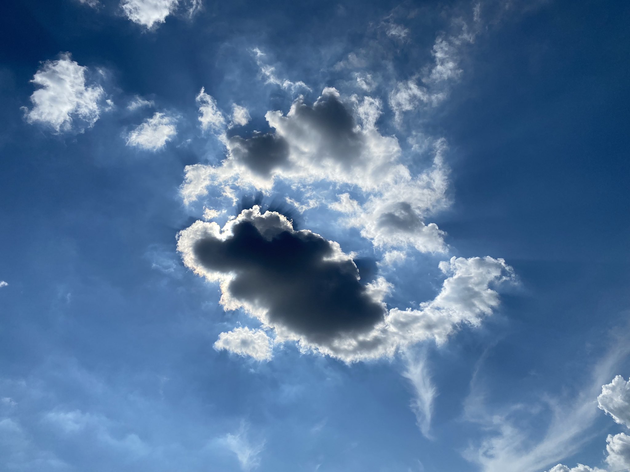 私田 雲の形は可愛いのになんかめっちゃカッコいいの撮れた 無加工 T Co My9ps6nvw4 Twitter
