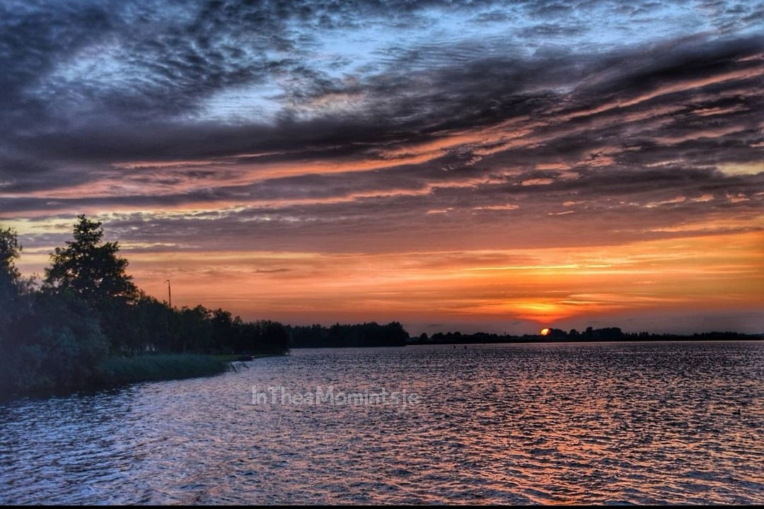 intheamomintsje's tweet photo. S i m m e r Y n F r y s l â n ❤️
#Langwar #Langweer #Simmerynfryslân #Fryslân #Friesland #vakantieineigenland https://t.co/cYOdG6opoW