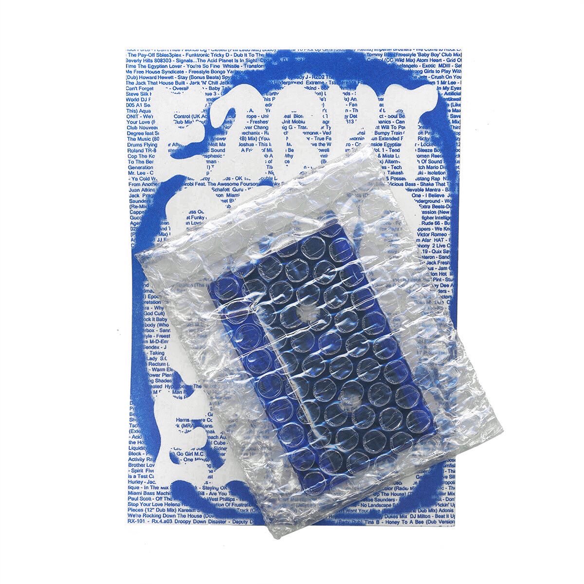 NPLGNN's tweet image. !Happy 808! 

🚨MBE006 EVOL 808🚨

On the wave of their 303 release the crazy rave alchemist and Rolands maniacs EVOL cut and sequenced, chop for chop, 364 tracks made with the legendary Roland Tr-808 into a 46 mins insanely wicked tape. 

mbeseries.bandcamp.com/album/006-evol…