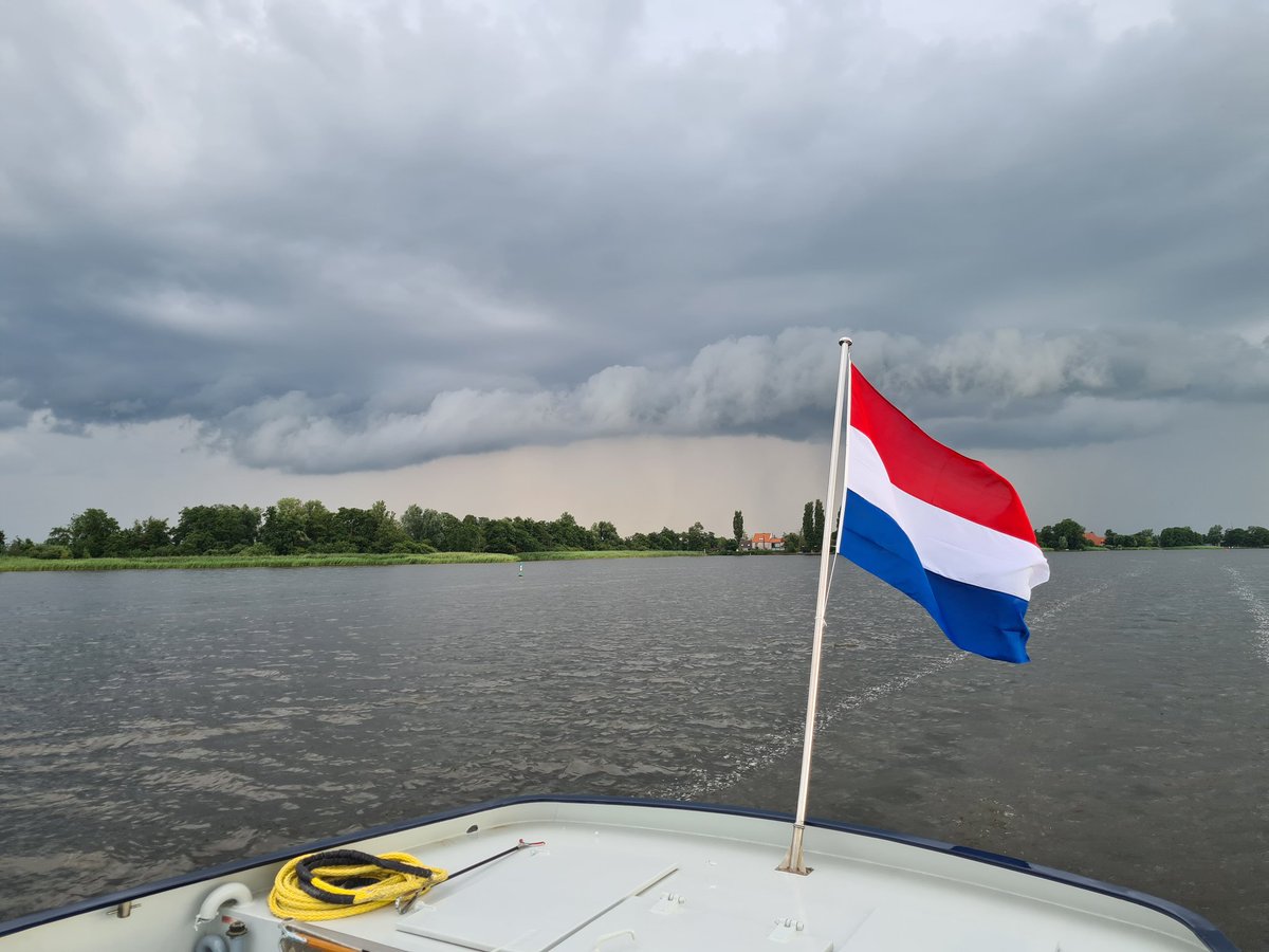 Mooie luchten Langweerder Wielen.
Afgelopen woensdag