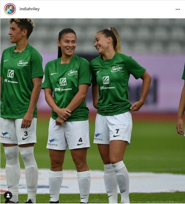 Beyond 90 (@beyond90au) on Twitter photo 🇦🇺 AUSSIES IN DENMARK 🇩🇰
The 2021 Danish Eliteserien commenced over the weekend, with <a href="/IndiahRiley/">Indi</a> and <a href="/HeyAngieBeard/">Angela Beard</a> helping <a href="/FortunaHjorring/">Fortuna Hjørring</a> to bring home a 2-5 away win over <a href="/AGFFodbold/">AGF</a>
📸: courtesy @indiahriley (Instagram) 🇦🇺 AUSSIES IN DENMARK 🇩🇰
The 2021 Danish Eliteserien commenced over the weekend, with <a href="/IndiahRiley/">Indi</a> and <a href="/HeyAngieBeard/">Angela Beard</a> helping <a href="/FortunaHjorring/">Fortuna Hjørring</a> to bring home a 2-5 away win over <a href="/AGFFodbold/">AGF</a>
📸: courtesy @indiahriley (Instagram)
