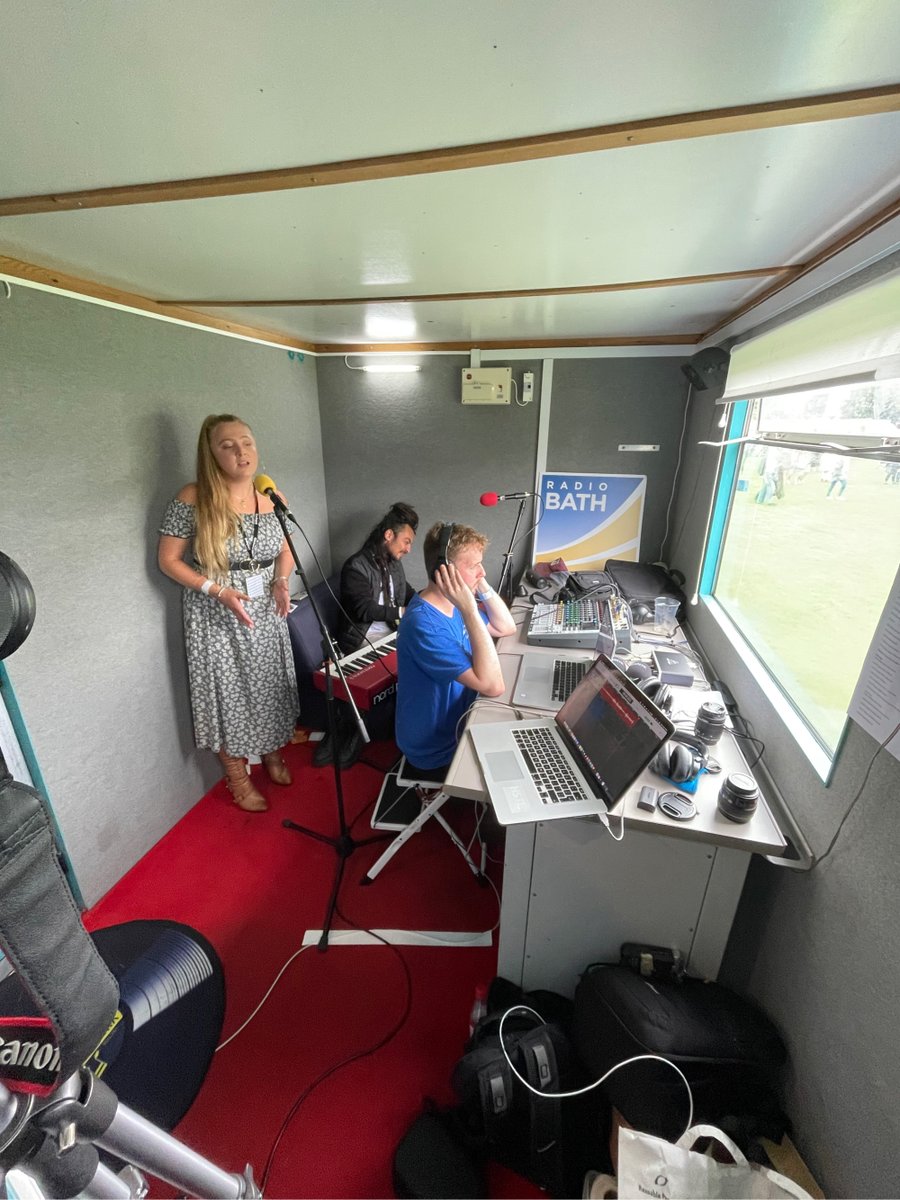 It’s a Bath Festival Finale Weekend Special today <a href="/TBFFinale/">TBF Finale</a> ! Tune in to hear interviews and acoustic sessions from @SplitTheDealer <a href="/geejaymusic/">GeeJay</a> and <a href="/BenHutcheson/">Ben Hutcheson</a> as well as a playlist of music from today’s line-up! #Festival #TBFFinale