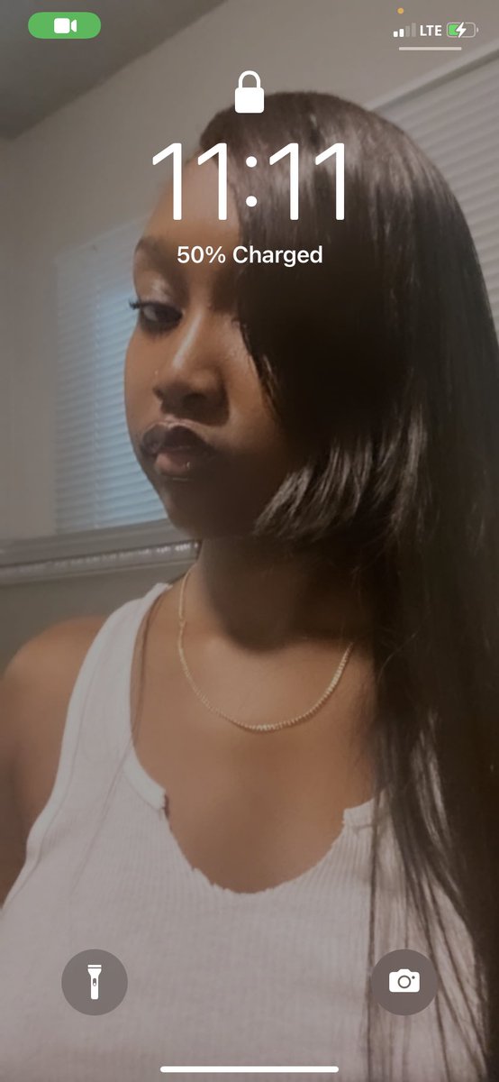 lovelyauraaa's tweet photo. dump 🖕🏾 . https://t.co/h6dPGBIziz