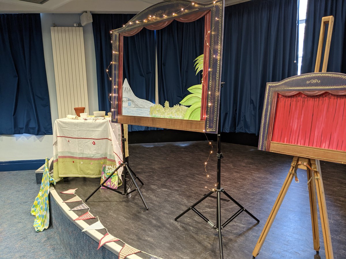 RobinCSimpson's tweet photo. I've had a lovely but busy week storytelling this week. Thanks to #sheffieldlibraries #leedslibraries #blackburnwithdarwenlibraries #manchesterlibraries #oldhamlibraries and https://t.co/gpFstMPyBE
Brilliant poems about a bear created by the children this week. Two examples: https://t.co/YoL6vMUjjz