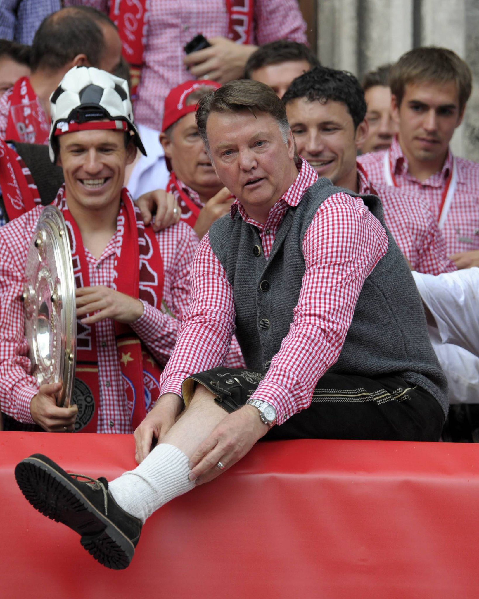 Happy 70th birthday to Louis van Gaal!                                         