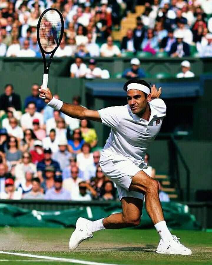 GerMoore77's tweet photo. Happy 40th to the Maestro 🇨🇭🎾🇨🇭 #HappyBirthdayRoger #Sweet40 https://t.co/RySBkRI0WW