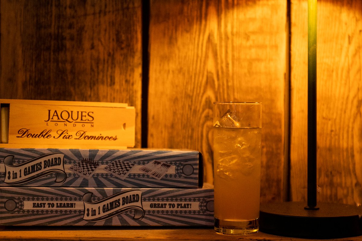 Our last stop of Day 2 was the wonderful <a href="/grainandglassjq/">Grain & Glass</a> for both their amazing Fifty Shades of Earl Grey and a glorious tasting session between the <a href="/MakersMark/">Maker's Mark</a> and <a href="/JimBeam/">Jim Beam</a> brands!

Jump down to try this delicious blend of Makers Mark, Lemon, Peach Liquor and Earl Grey tea!