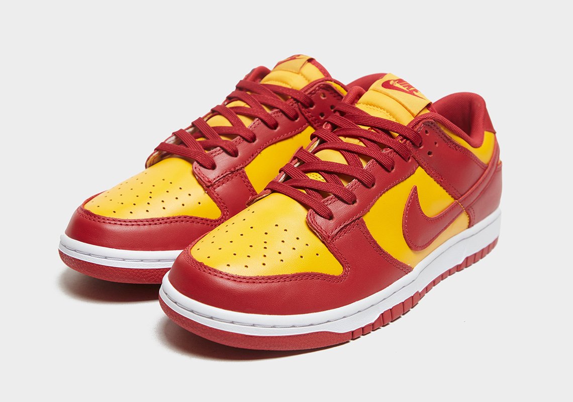 TonyTallor's tweet photo. Nike Dunk Low "Midas Gold"
Release Date: 2021
Color: Midas Gold/Tough Red/White

Mens: $100
Style Code: DD1391-701
https://t.co/Y7VWEeK1Y3 https://t.co/y0H1nTdotI