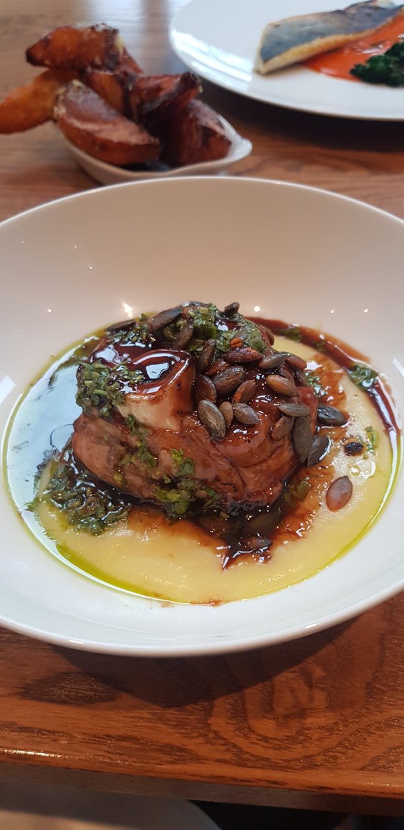kkeo72's tweet photo. Husbands 50th @kala_manchester 3 weeks ago and silver wedding @hispibistro yesterday @GaryUsher_ amazing food and staff. https://t.co/6EKjWgHJry