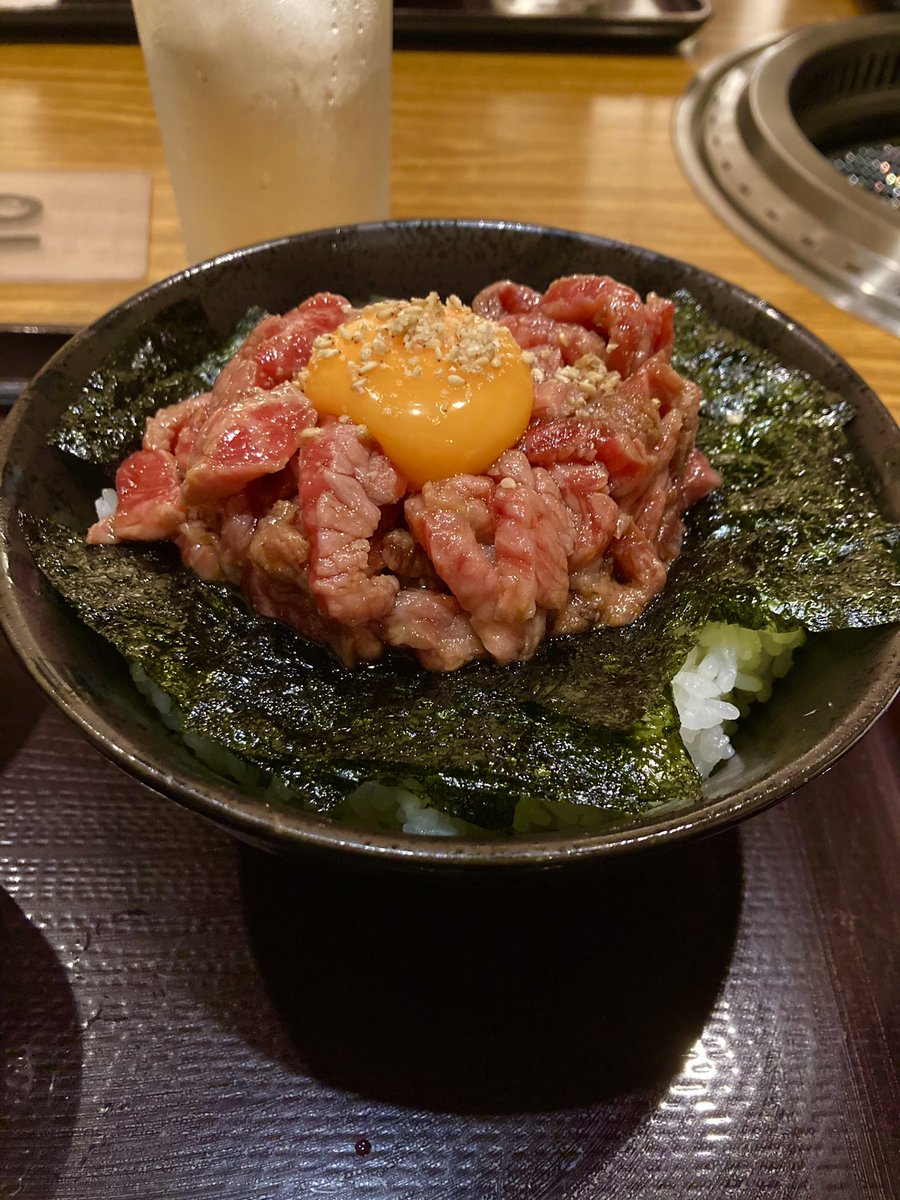 Vivogue V Twitter 先日食べたローストビーフ丼 毎日行列してる大人気店というだけあって めちゃめちゃおいしかったです お肉が本当に美味しいです 立川 肉 ローストビーフ グルメ カフェ おいしい Vivogue V Twitter 先日食べたローストビーフ丼 毎日行列してる大人気店というだけあって めちゃめちゃおいしかったです お肉が本当に美味しいです 立川 肉 ローストビーフ グルメ カフェ おいしい
