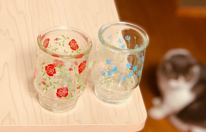 冷やし飴はいってた瓶をコップにしてる 