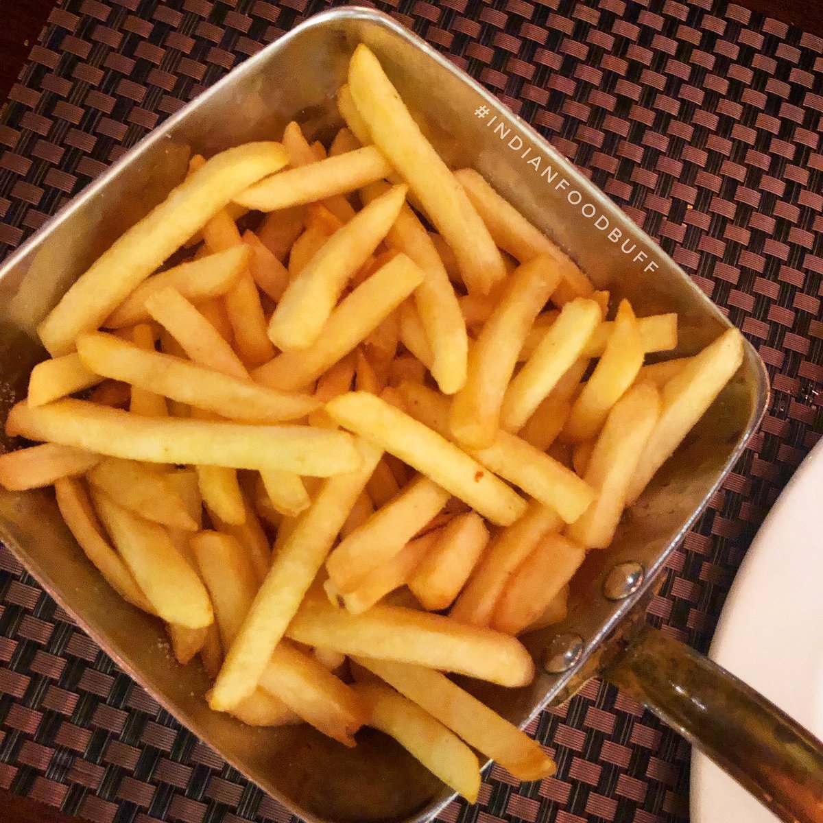 French fries 🍟 

#french #fries #frenchfries #indianfoodbuff #tastethisindia