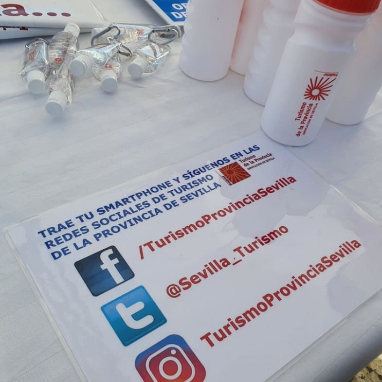 Sevilla_Turismo's tweet photo. Hoy nuestro globo viajero está en Rota. Acercarte y sube en él y conoce la oferta turística de la provincia de Sevilla. #Rota #Cádiz
#ProvinciaSev #TurismoSev #HayOtraSevila @prodetur @Sevilla_Turismo https://t.co/6hHaTmUoYi