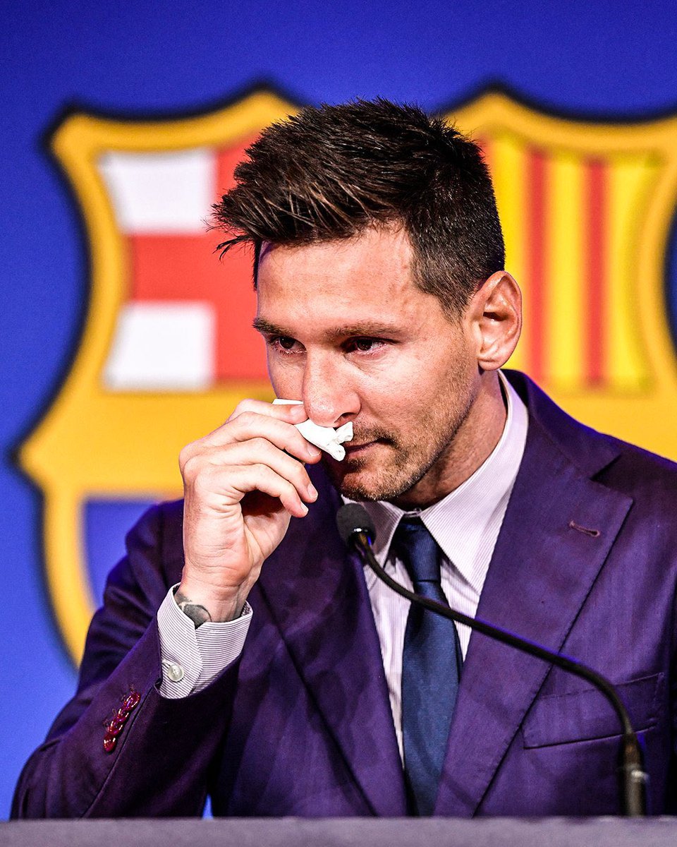 Leo Messi: “I’m really sad because I didn’t want to leave this club. I love Barcelona and I wanted to stay, my contract was ready. I did everything in my possibility to stay”. 🔴 #Messi #FCB #FCBlive