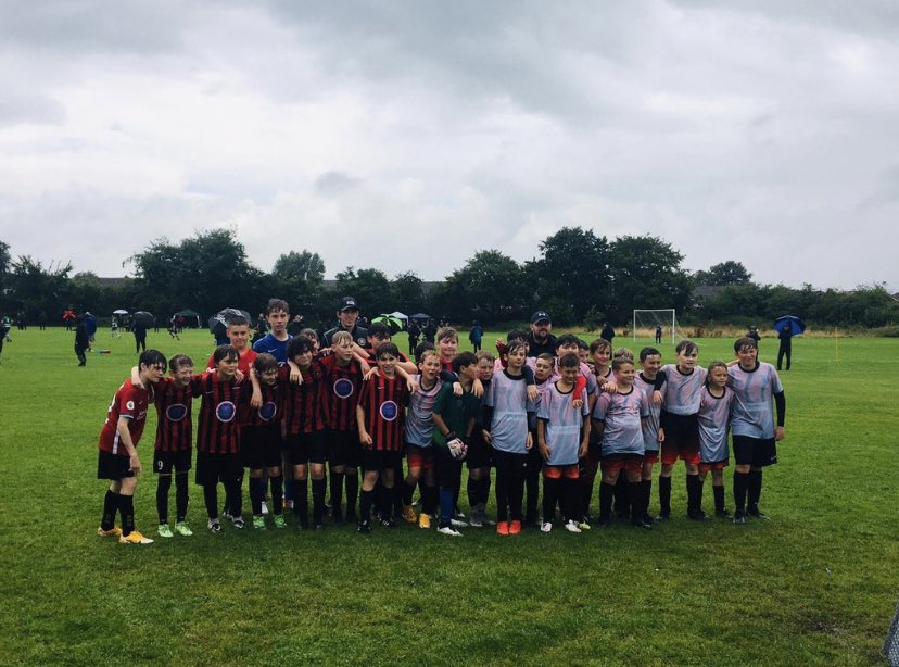 One Club 🔴⚫️

Both Kingsthorne Sides managed to get to the Champions Cup Final Yesterday 💪⚽️

They both done our club proud all day 👍
