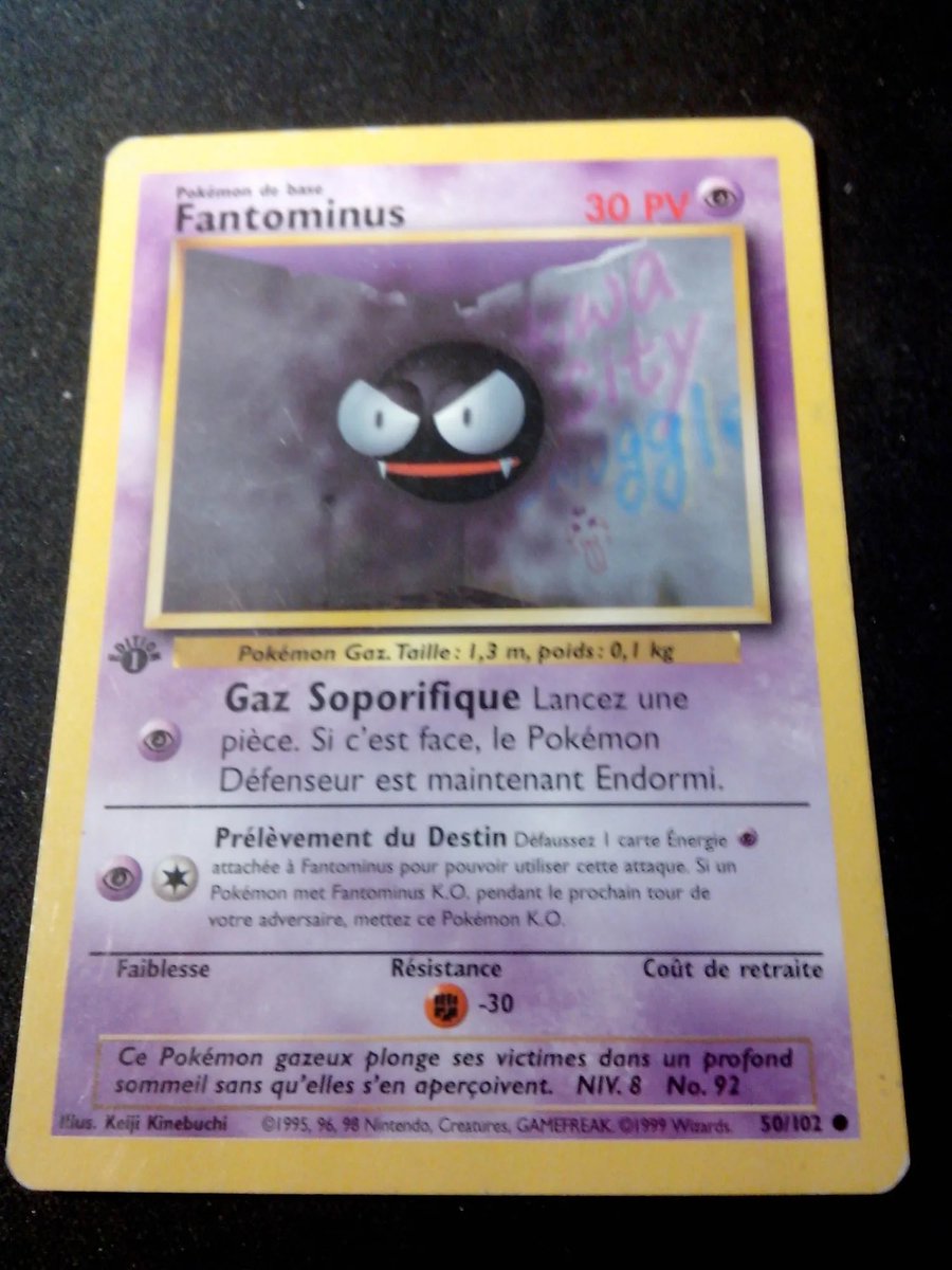 psykokon's tweet photo. @JELOWSTORE1 Ça peut paraître ridicule mais voici la 1ère carte Pokémon que j’ai tenue entre mes mains. Je la considère du coup comme ma préférée. 😬 Prions pour le concours 🙏🏼 https://t.co/3jG22Xobsq