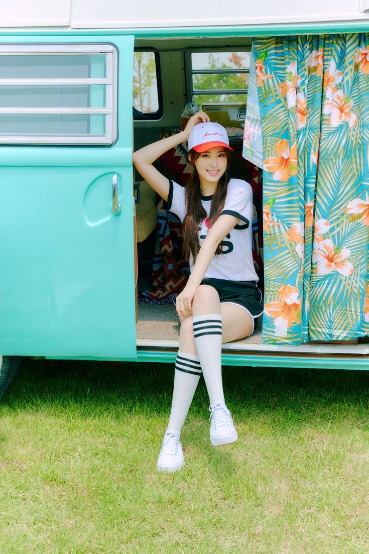 — #ZOA #조아 #WEEEKLY #위클리