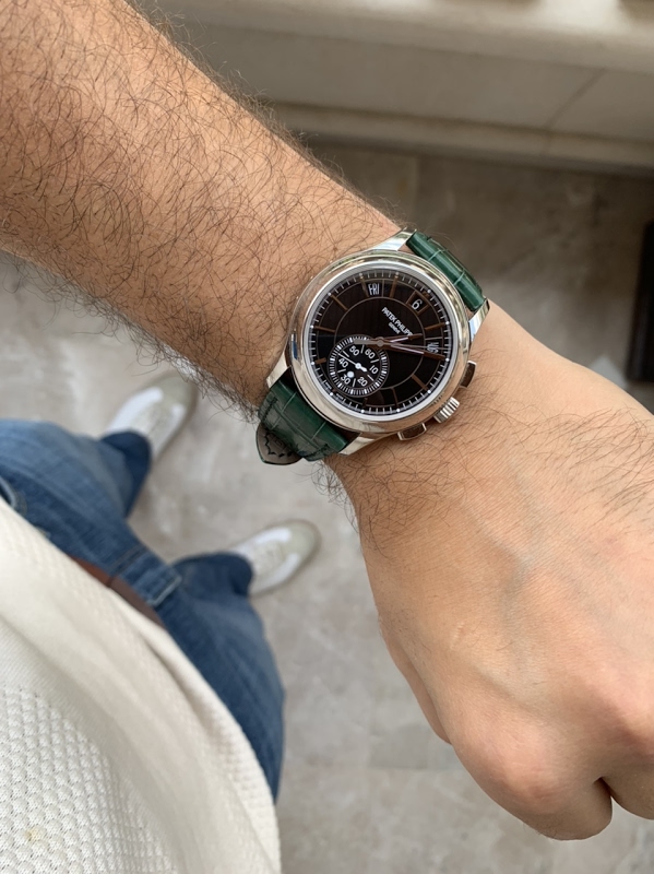 ppropatek's tweet photo. #5905P summer shots 💚💚
https://t.co/PaXC0h034i
#PatekPhilippe
#patek5905 #complications https://t.co/lkzBojtdcN
