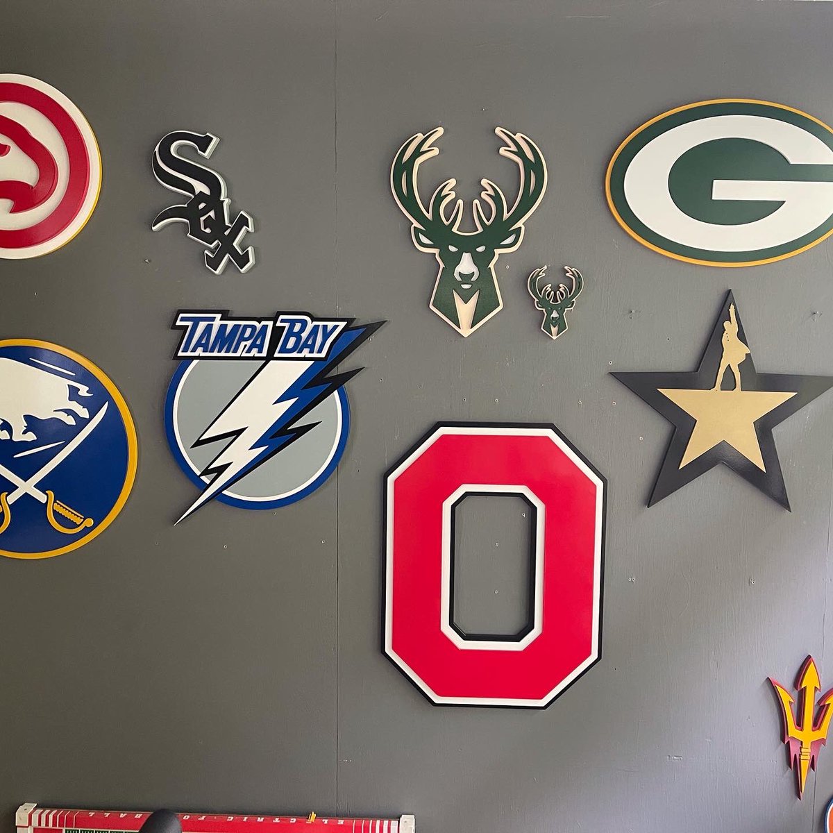 GashouseILM's tweet image. @ErikRGamborg @Dolphan_Bill @UniWatch @PhilHecken @adameargle @bowenhobbs @bgundell @ToddRadom @short_courts @addicted2helmet @ban1helmetnfl @weinmanmike @PaperStadiums @BarstoolOhio @OSUAlumniMN 

Ohio State Buckeyes
3D Wall Art 
25”H x 19”W

#GoBucks #ohiostate #Buckeyes