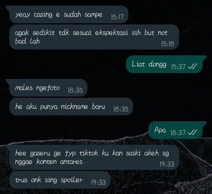 schfess's tweet image. Sch! Ini temen sekolah aku, menurut kalian gimana? I mean, dia kayak seenaknya sendiri ganti topik, no salty yaa hehe